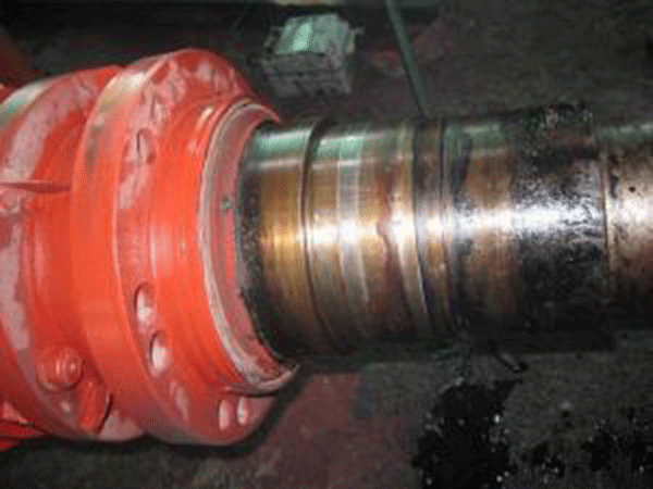 如何檢查高壓電動(dòng)機(jī)的通風(fēng)和軸承的潤(rùn)滑是否正常? 如何檢查高壓電動(dòng)機(jī)的通風(fēng)和軸承的潤(rùn)滑是否正常?